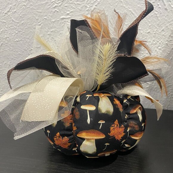 "Mushrooms in The Wild" handmade pumpkin 6.5" x 6.5" black, brown and ivory. - Picture 1 of 5